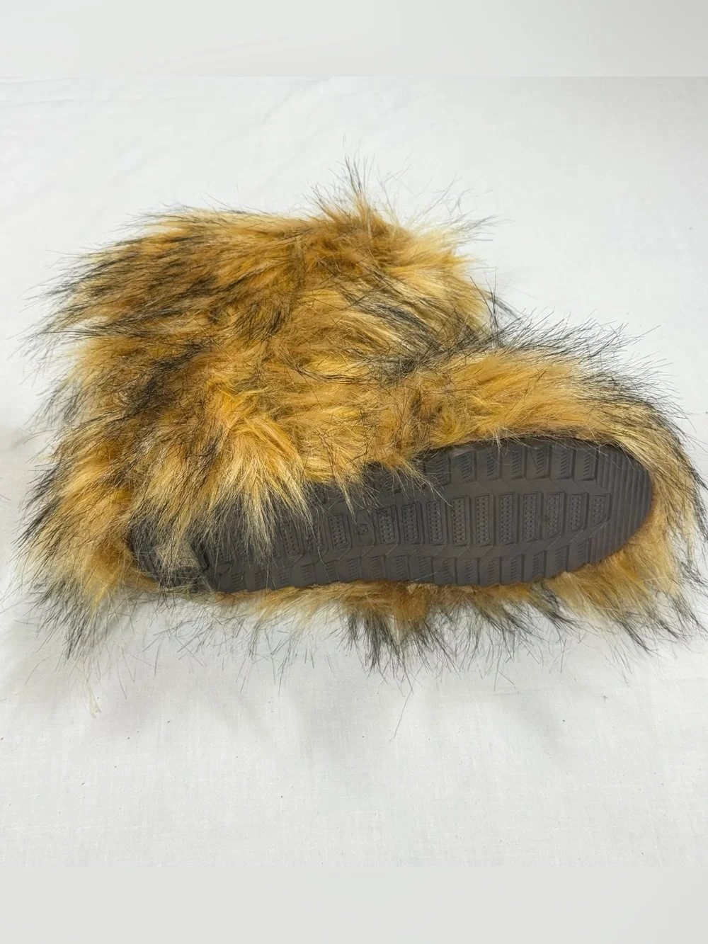 Women's 11 Brown Shaggy Faux Fur Yeti Boots NWOT Y2K Festival